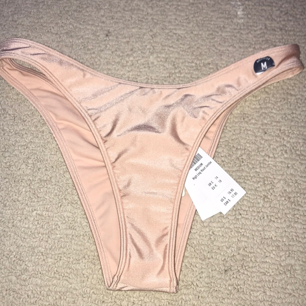 High leg Hollister Bikini bottom (light pink)